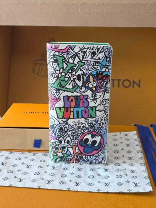 Picture of Louis Vuitton Wallets _SKUfw219446366fw